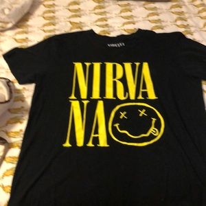 Nirvana T XL